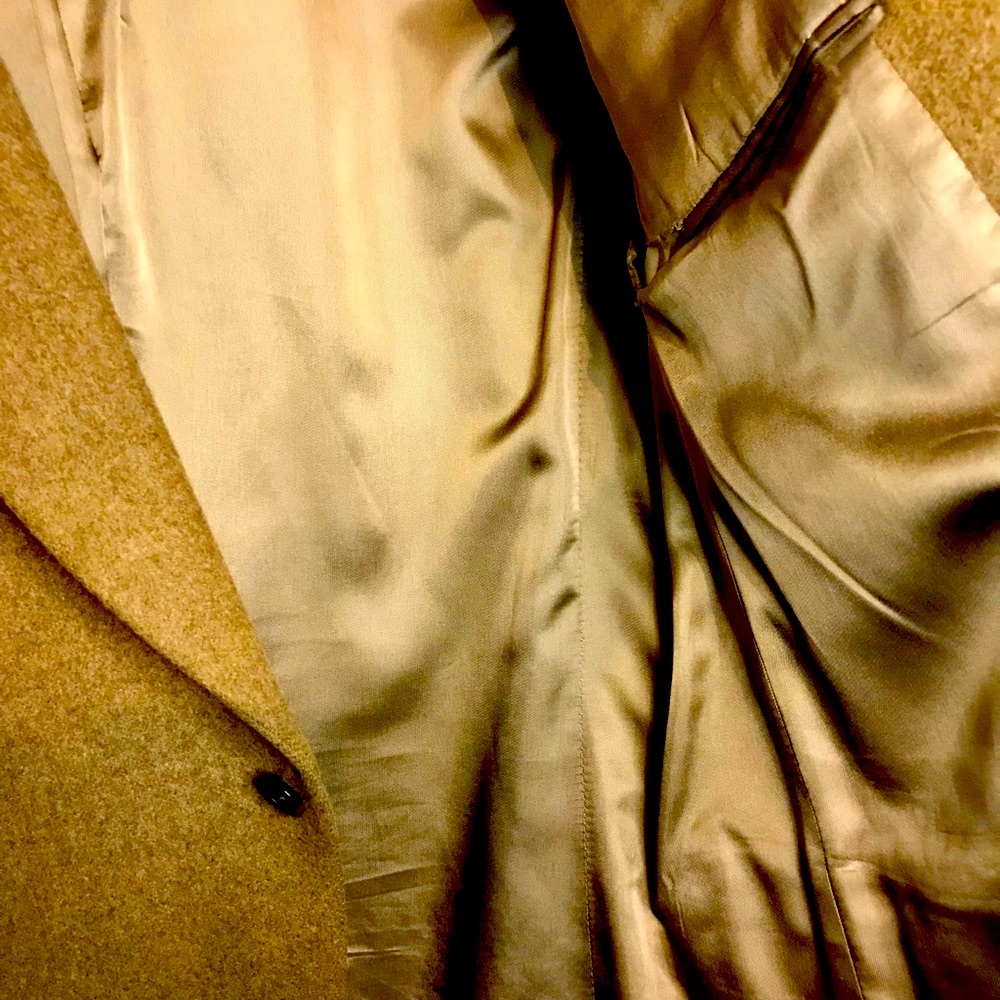 Jos.A. Banks 100% Camel Hair Sports Coat - Picture 15 of 16